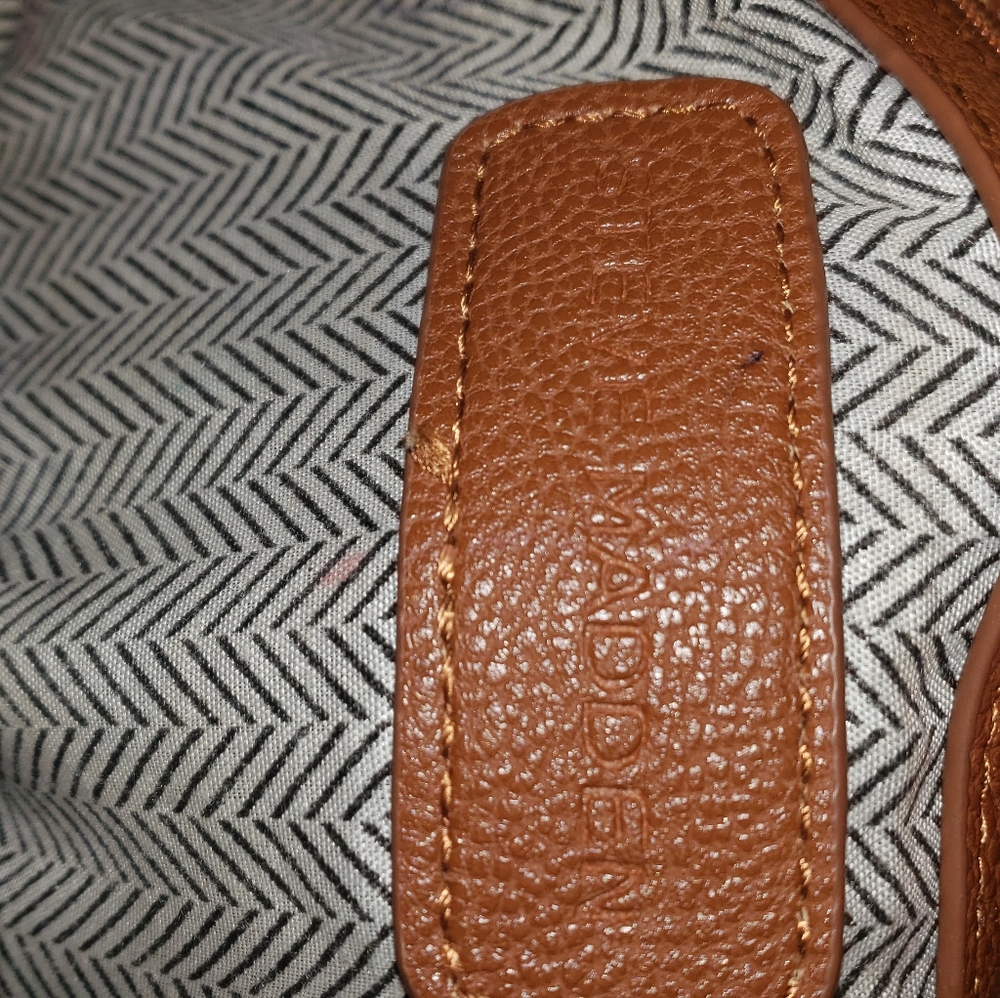 Purse - Picture 2 of 3
